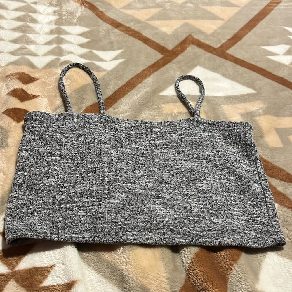 I’m selling a cropped top